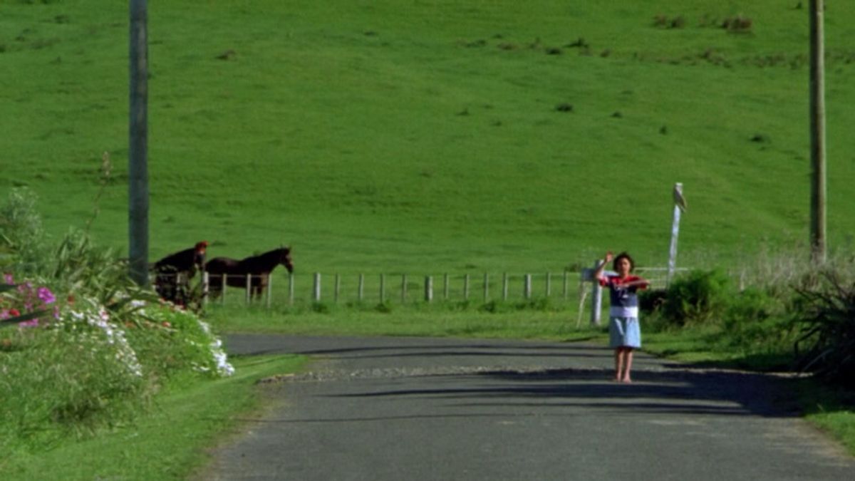 Road in Whangara