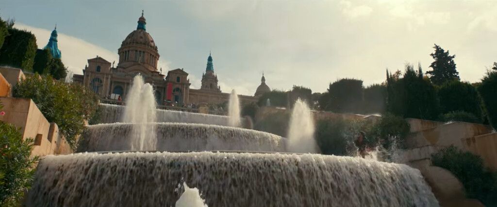 Plaza Fountain in Barcelona