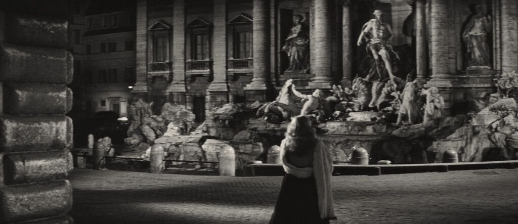 Trevi Fountain