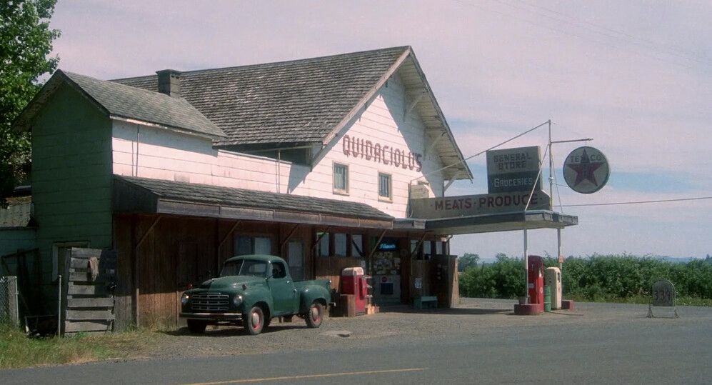 Quidacioluo's General Store
