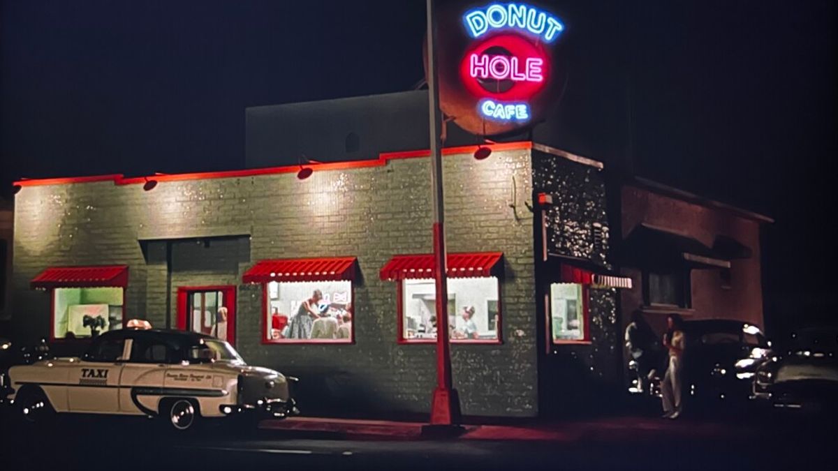 Donut Hole Café