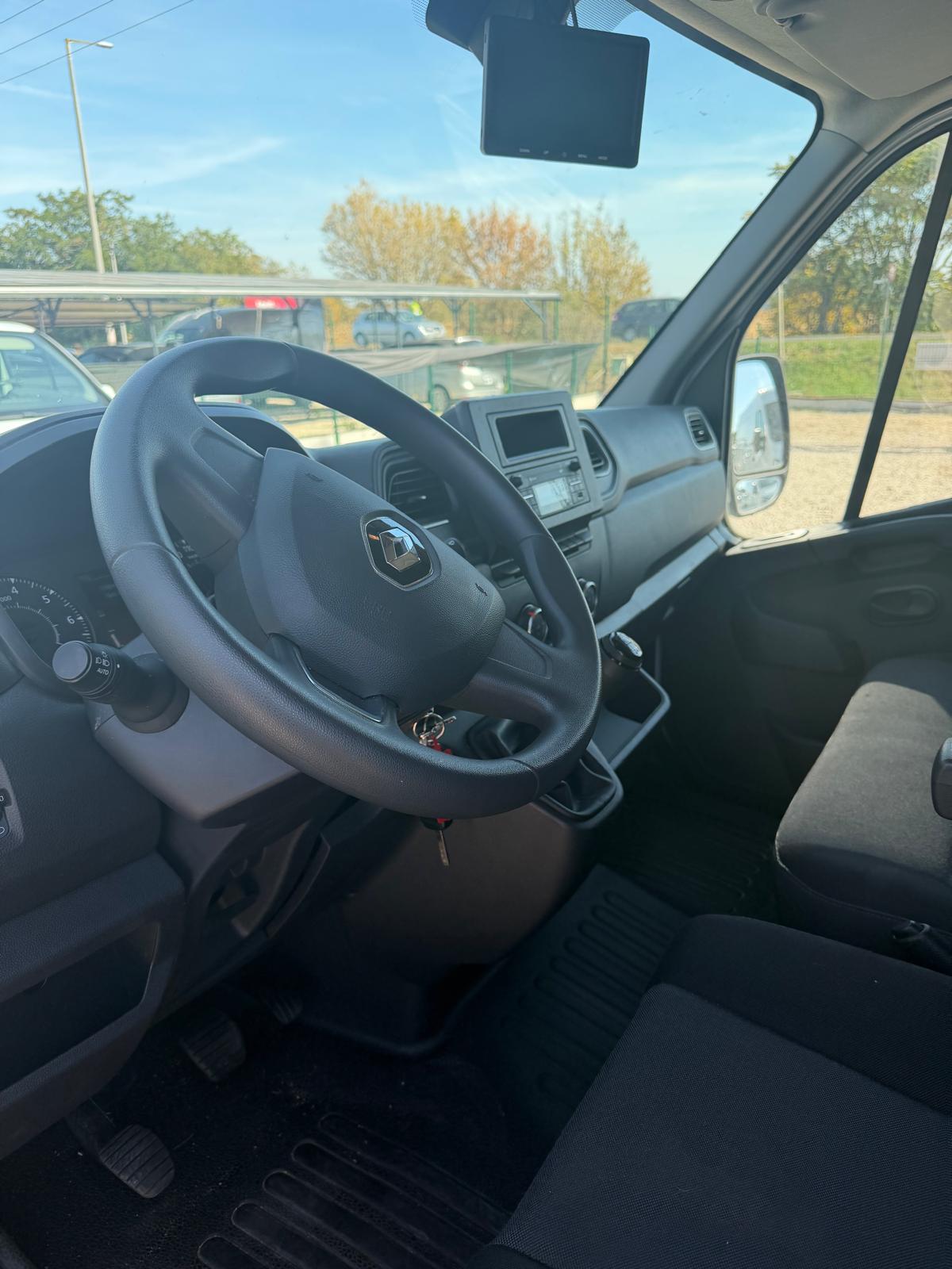 Renault Master Emelőhátfalas – 6. kép