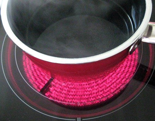 Zweikreis Kochzone mit rotem Ring