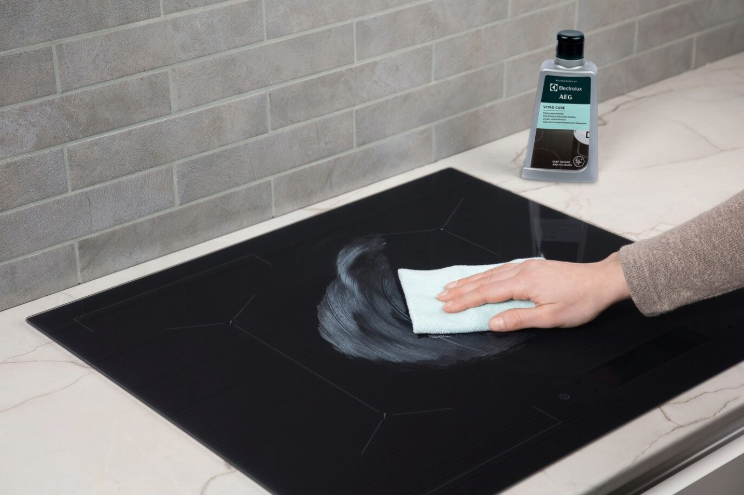 vitro care hob cleaner 2