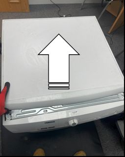 missing alt text