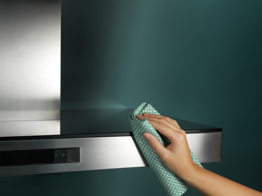 cooker hood cleaning with soft cloth