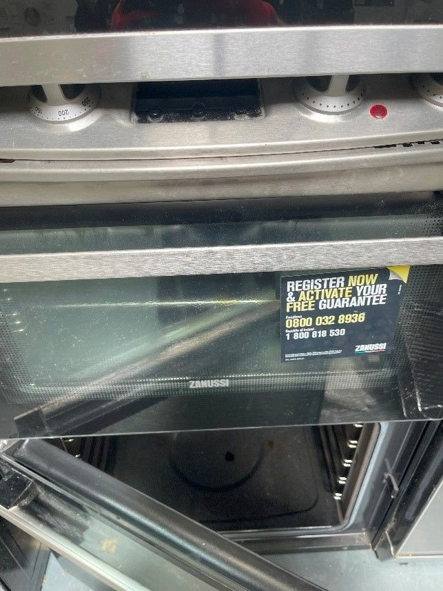 missing alt text