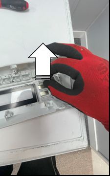 missing alt text