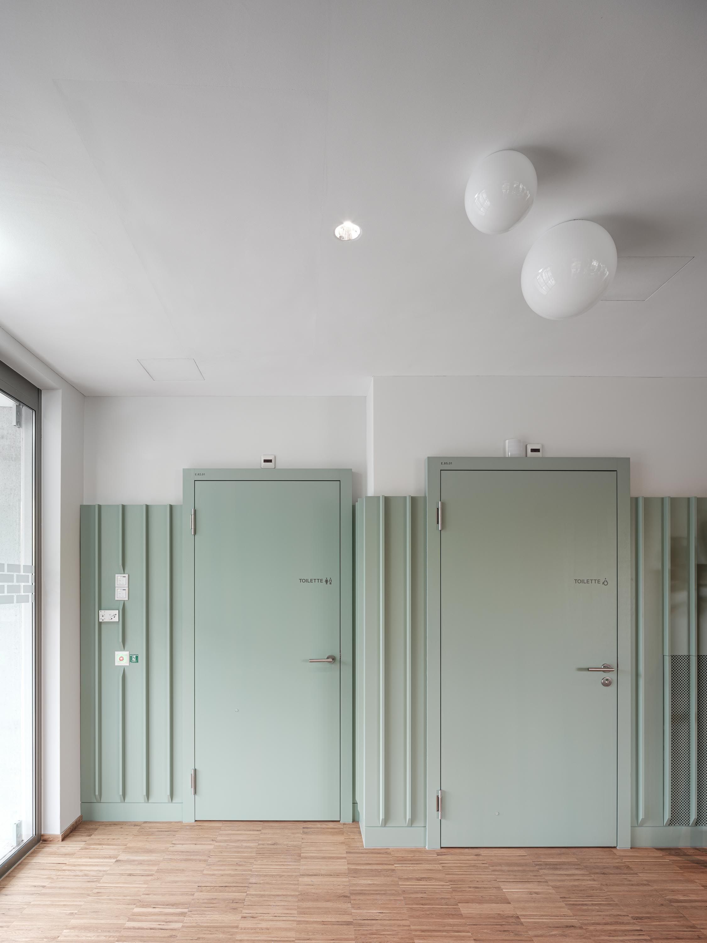 Meaningful Description