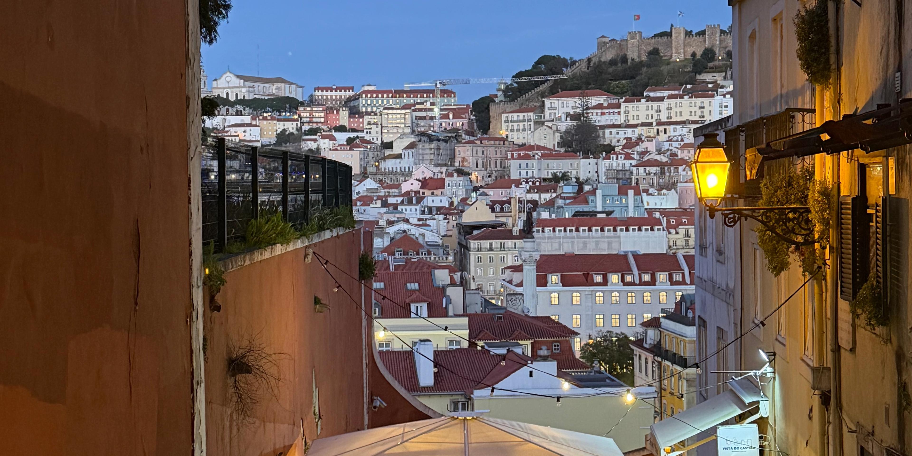 Wandering in Lisbon + Reunited!!