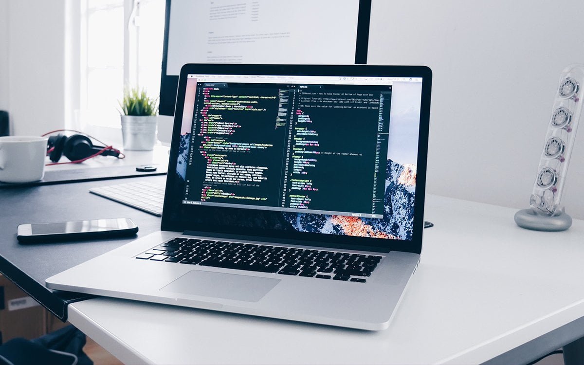 Een wordpress website laten maken of zelf maken?