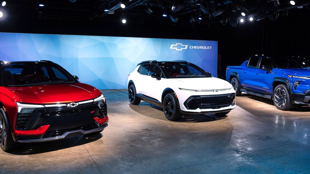 The Hottest EVs Coming Out in 2023-2024 and How to Save Big on Them