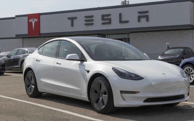 4 Ways To Make Sure You Are Getting the Best Price on a Used EV
