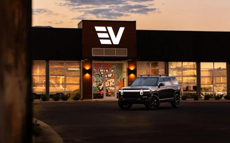 Selling used EVs is tricky business. These companies are making it work