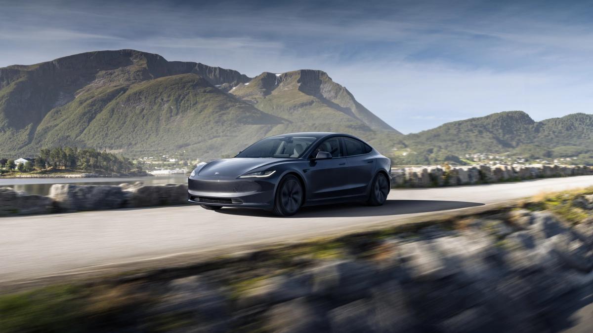 Rear Wheel vs All Wheel Tesla Model 3