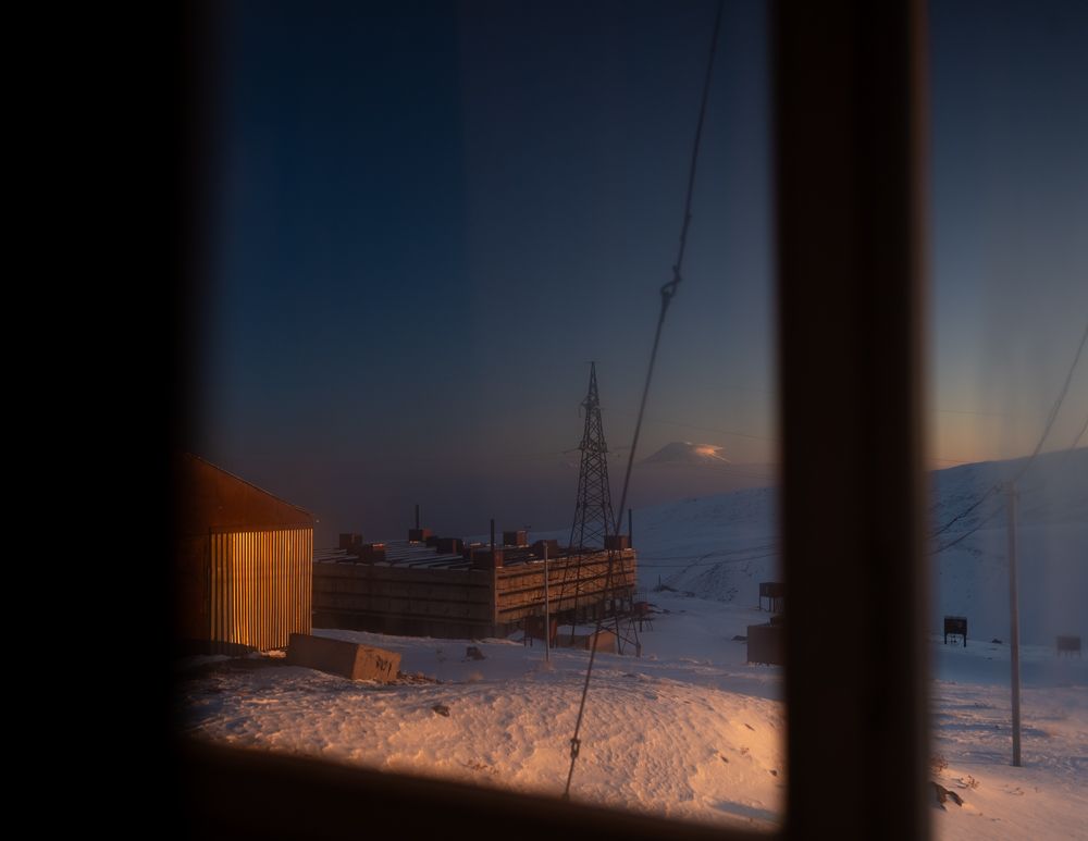 Aragats 25