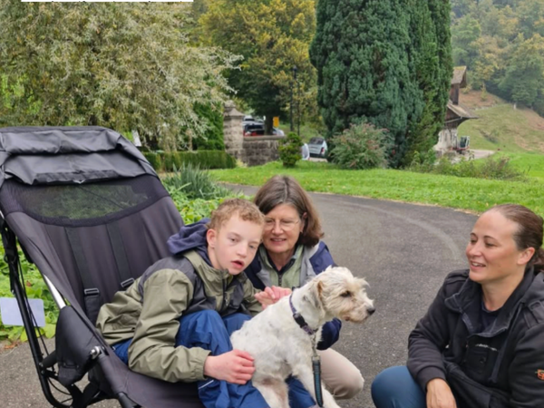 Facebook Bericht über den Therapiehundebesuch
