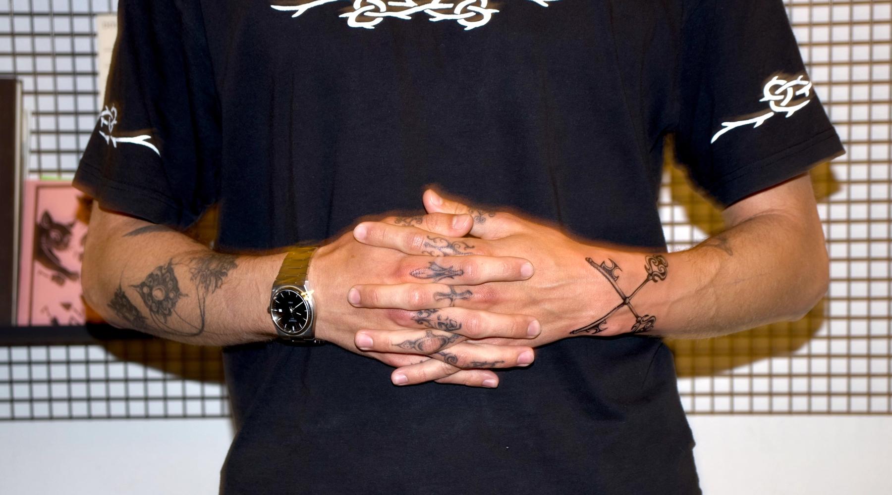 Nuo žinutės iki tatuiruotės – kaip vyksta visas procesas?
