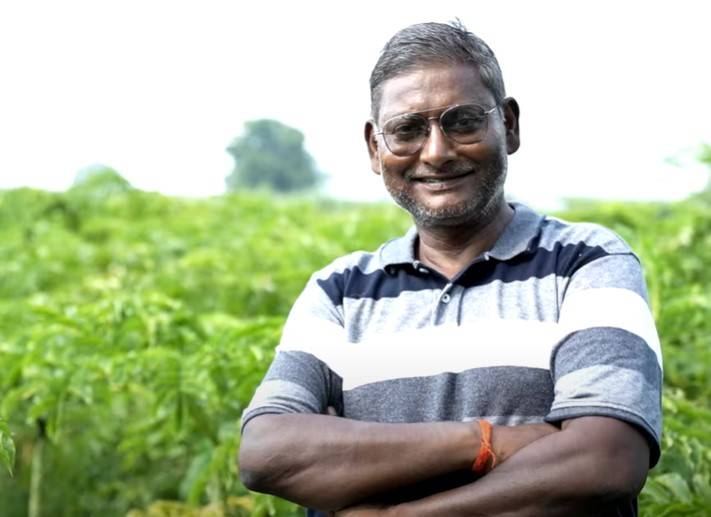 तकनीक से तरक्की पार्ट 2- धान गेहूं की जगह बागवानी की नई फसलें और टेक्नोलॉजी के इस्तेमाल से कमाई कर रहे यदुनंदन