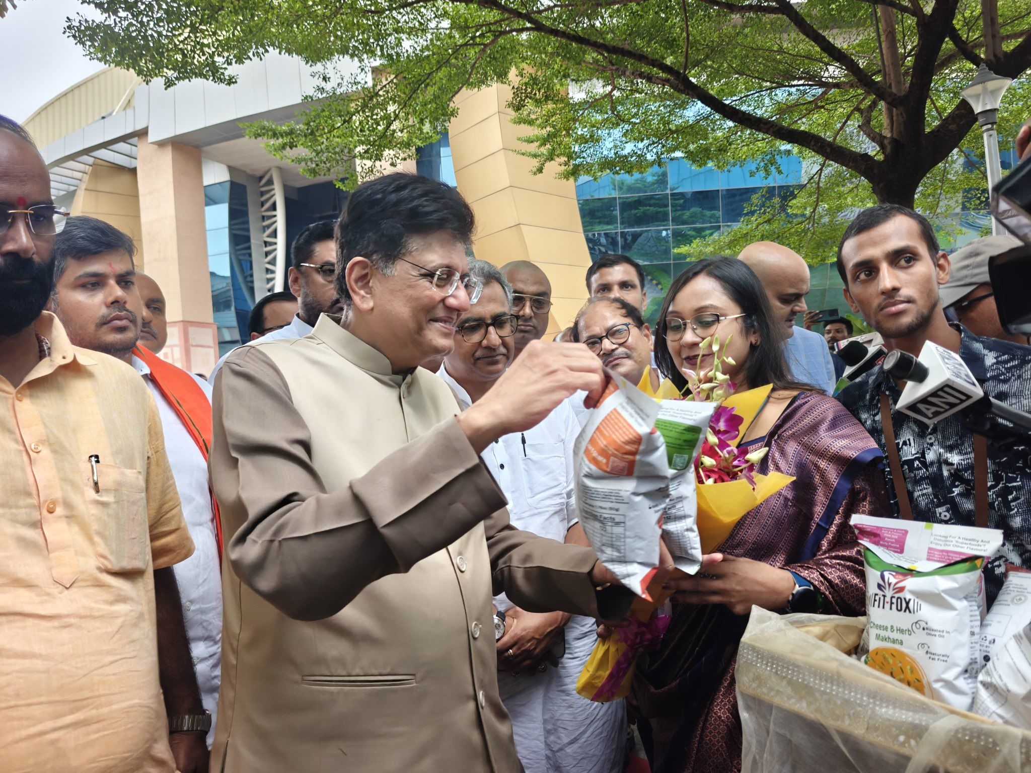 पटना बना कृषि-निर्यात का नया हब: मिथिला मखाना की पहली खेप पहुंची विदेश