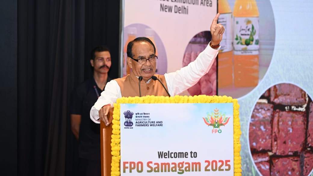 किसानों की आय दोगुनी करने की दिशा में बड़ा कदम, सरकार लाएगी बीज गुणवत्ता कानून