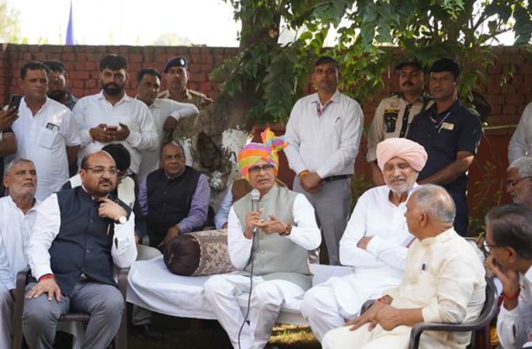 खाद का इस्तेमाल मिट्टी की जांच के बाद करें, किसानों से बोले शिवराज सिंह चौहान