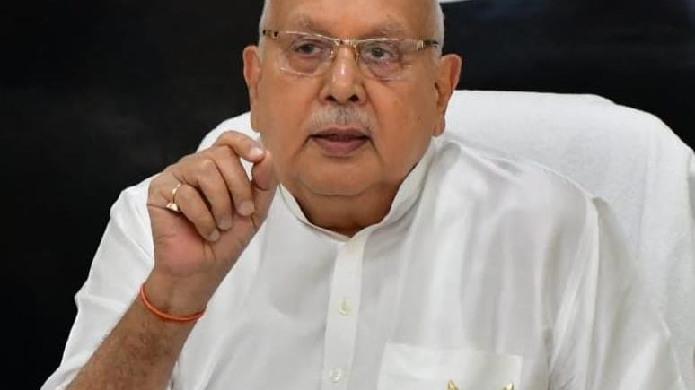 कृषि मंत्री सूर्य प्रताप शाही ने किसानों से बेवजह खाद का स्टॉक न करने और फार्मर रजिस्ट्री कराने की अपील की है।