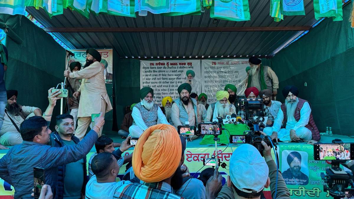पुलिस ने किसानों को शंभू बॉर्डर पर रोका, 8 दिसंबर को फिर निकलेगा जत्था, किसान नेताओं का ऐलान