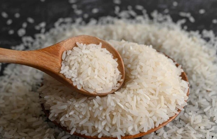 GMO के आरोप में चीन ने 3 और भारतीय चावल निर्यातकों का Registration रद्द किया, Exporters ने उठाए सवाल