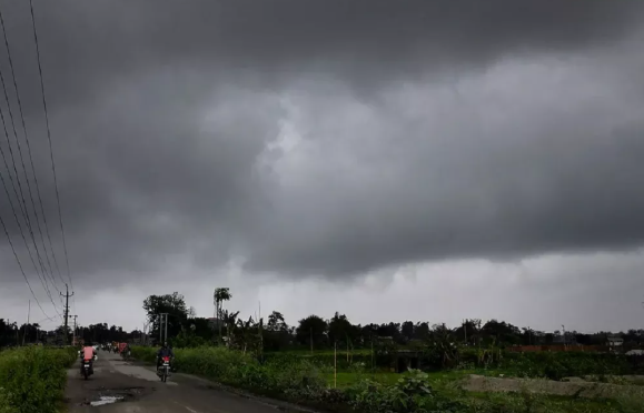 मध्य प्रदेश में आज बहुत भारी बारिश