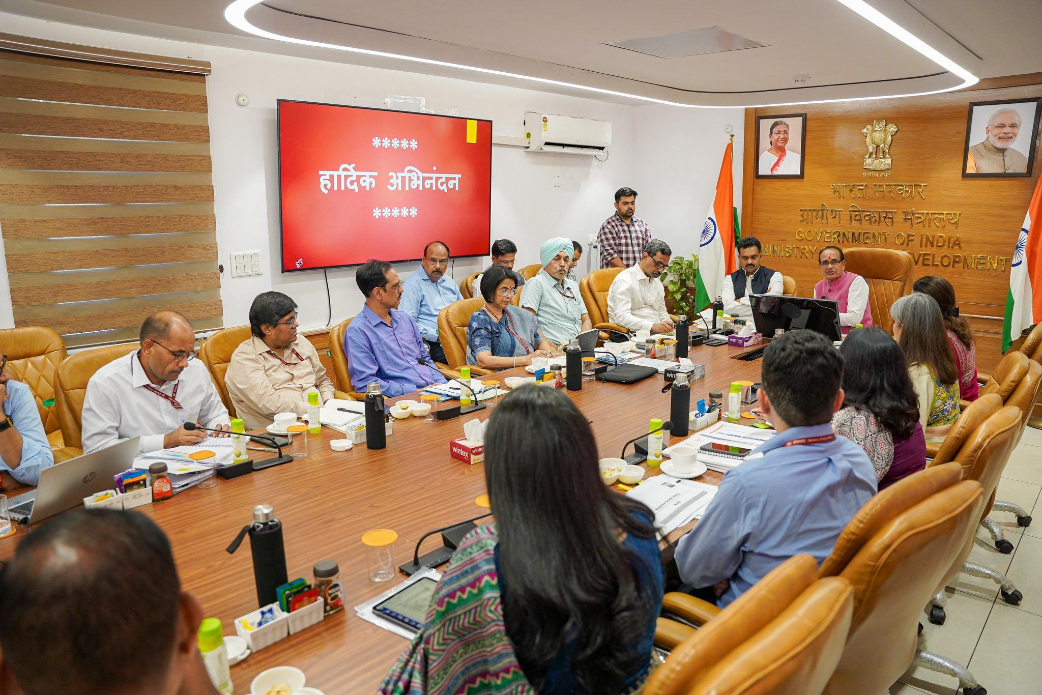 पद संभालते ही 100 द‍िन की योजना तैयार, किसानों के ल‍िए कई ऐलान कर सकते हैं कृष‍ि मंत्री श‍िवराज सिंह