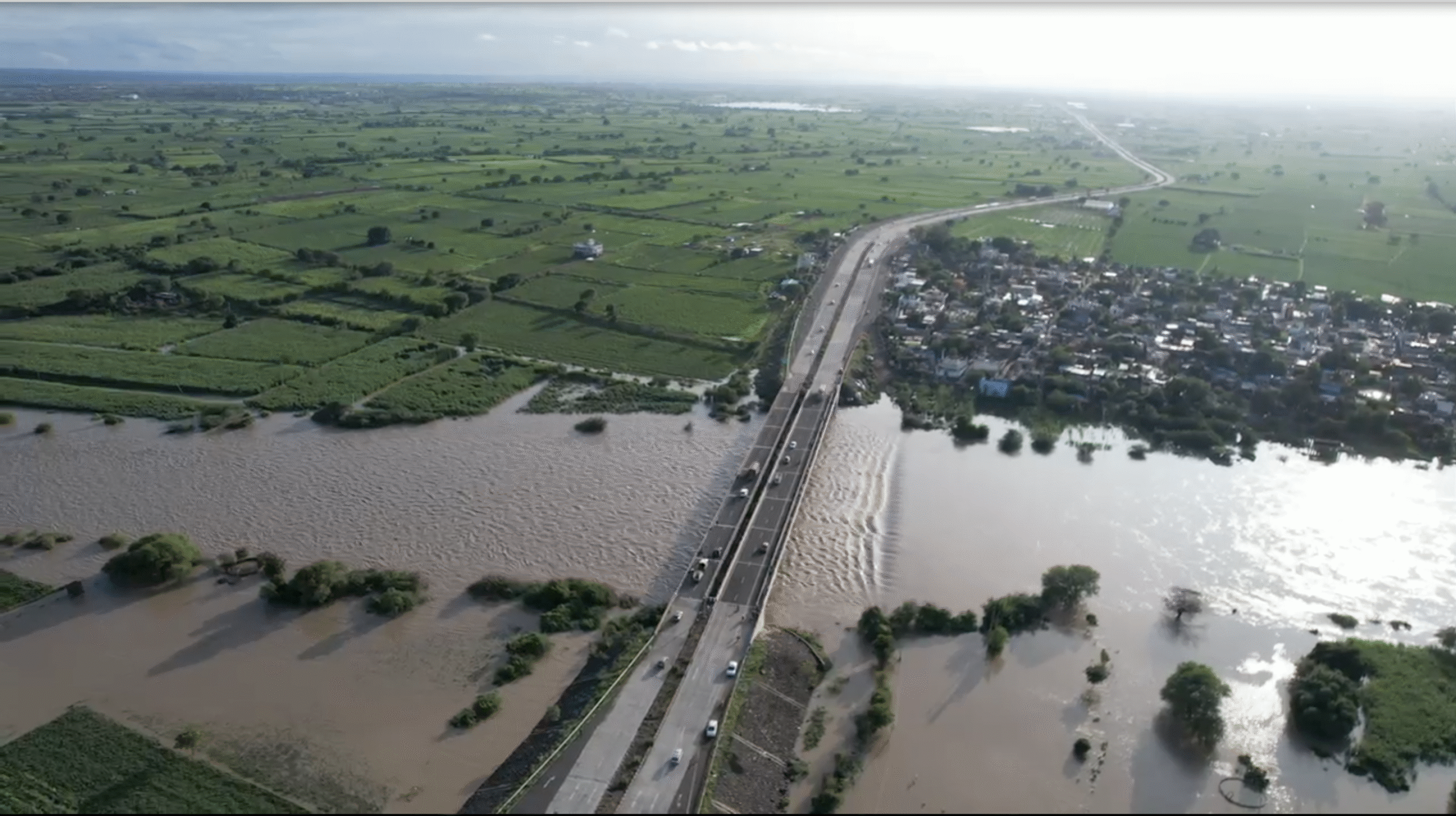 महाराष्ट्र: किसानों को 2,215 करोड़ रुपये की मदद का ऐलान, दिवाली से पहले खाते में जमा होंगे रुपये!