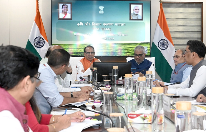 पराली से प्रदूषण नहीं, कमाई का जरिया बनाने पर जोर, केंद्र ने राज्यों को दिए निर्देश