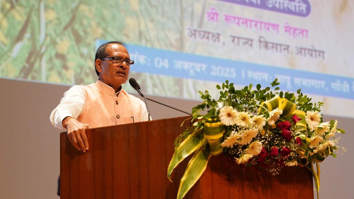 शिवराज सिंह चौहान बोले – मखाना उत्पादन बढ़ाने और लागत घटाने की जरूरत