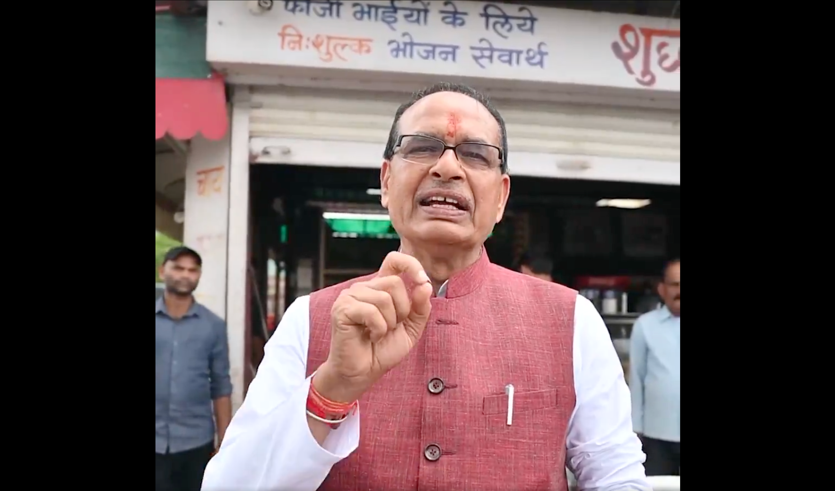 अपने देश में ही बने उत्पाद खरीदने से निर्माताओं की आमदनी बढ़ेगी, जिससे अर्थव्यवस्था मजबूत होगी: कृषि मंत्री चौहान