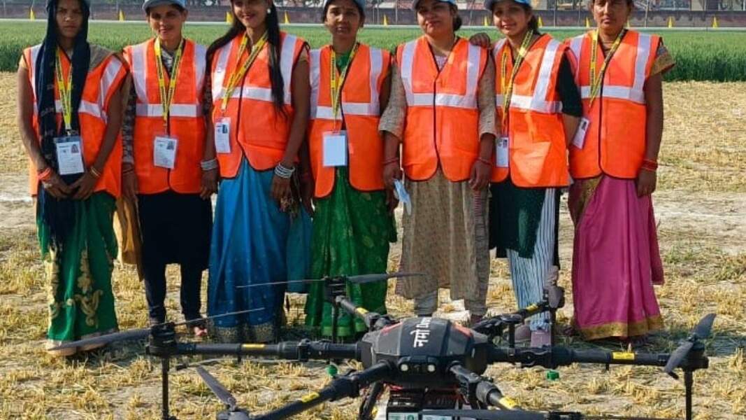 बजट में ड्रोन दीदी योजना के लिए 500 करोड़, आख़िर ये योजना है क्या ?