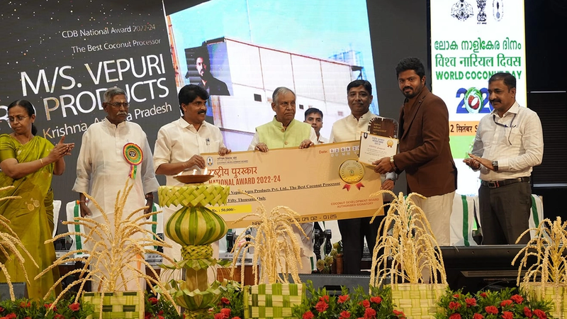 नारियल की खेती को मिलेगा नया बाजार, केरलम में बनेगा Coconut Park