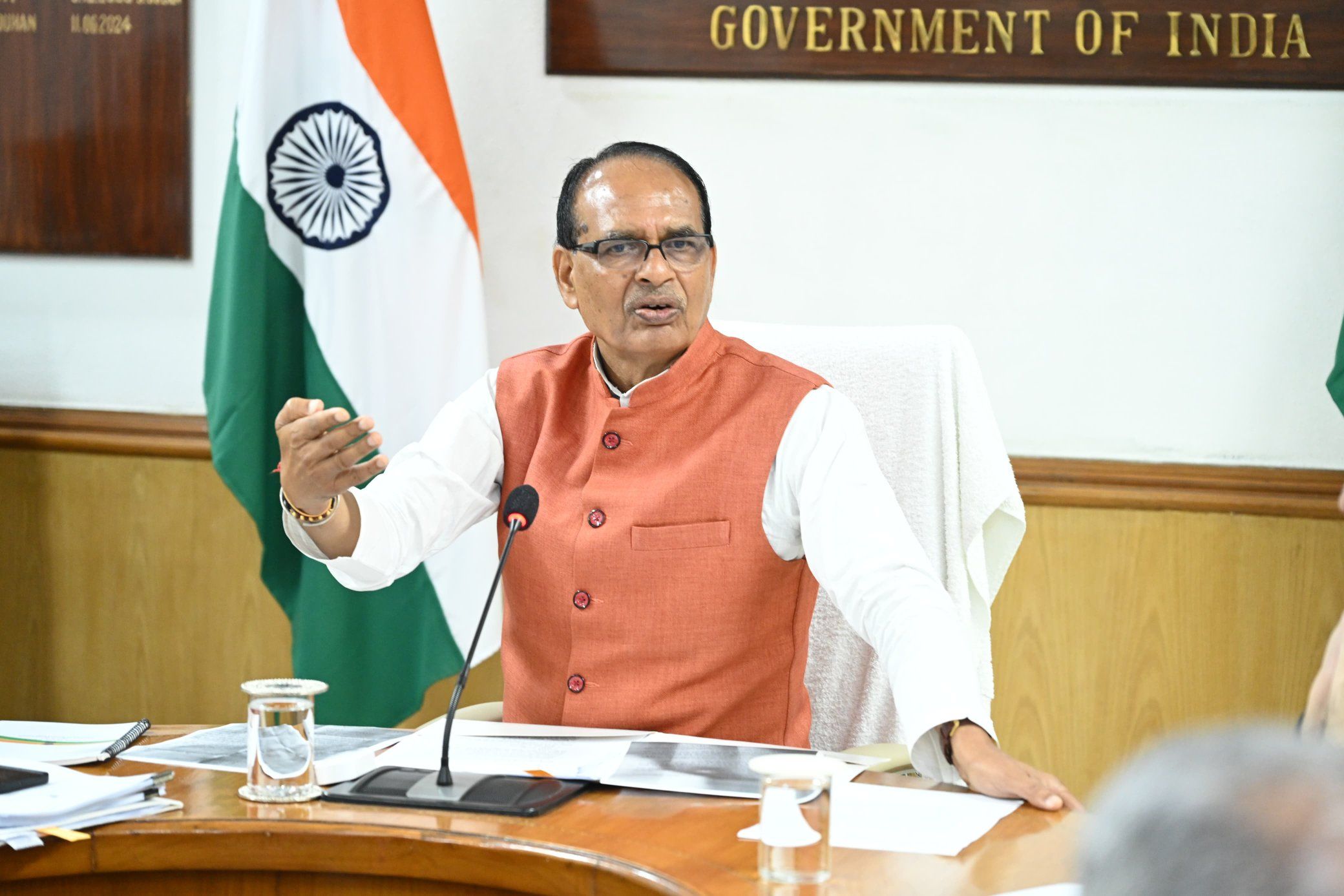 किसानों के लिए टोल फ्री नंबर 18001801551 जारी, कॉल करें और खेती से जुड़ी समस्याओं का समाधान पाएं