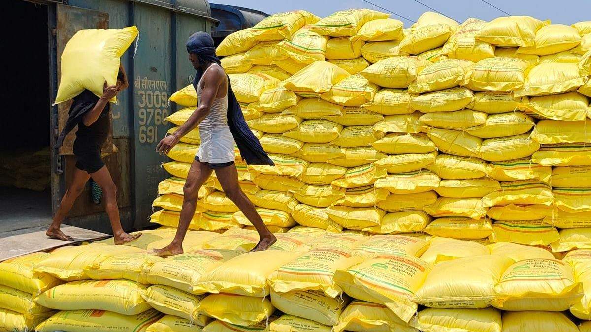 पश्चिम एशिया संकट के बीच भारत ने जारी किया बड़ा यूरिया टेंडर