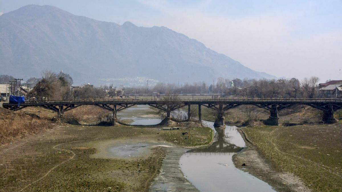 कश्मीर में सूखे से निपटने के लिए SKUAST ने तैयार किया एक्शन प्लान, इन फसलों की खेती करने की दी सलाह