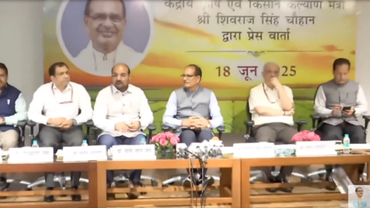 हफ्ते में 3 दिन खेतों में जाएंगे KVK वैज्ञानिक, खुद से शोध कर रहे किसानों को दिया जाएगा बढ़ावा.. पढ़िए प्रेस कांफ्रेंस में और क्या बोले चौहान