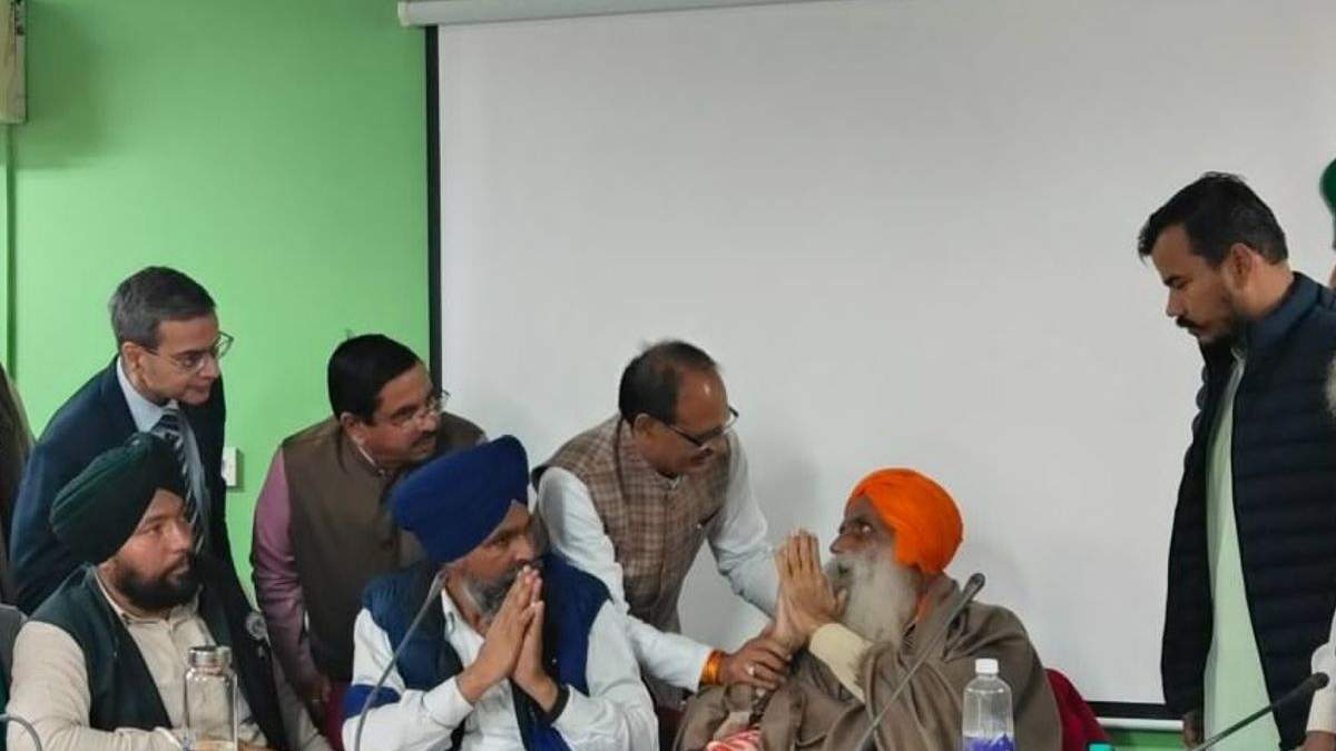 केंद्रीय कृषि मंत्री शिवराज सिंह ने किसान नेता जगजीत सिंह डल्लेवाल से अनशन खत्म करने की अपील की