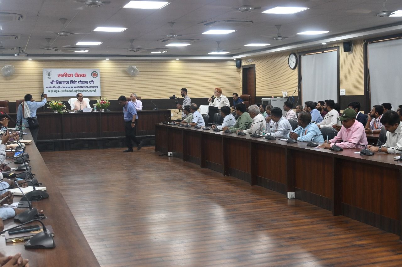 अमानक खाद, बीज एवं कीटनाशकों से किसानों को निजात दिलाने के लिए गंभीरता से काम होगा: कृषि मंत्री चौहान