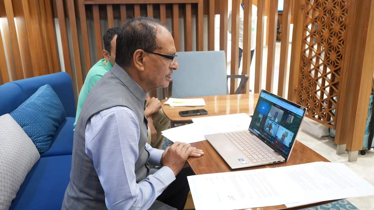 कर्नाटक के आम उत्पादक किसानों को मिली राहत, 2.5 लाख मीट्रिक टन आम के भाव के अंतर की राशि दोनों सरकारें देंगी