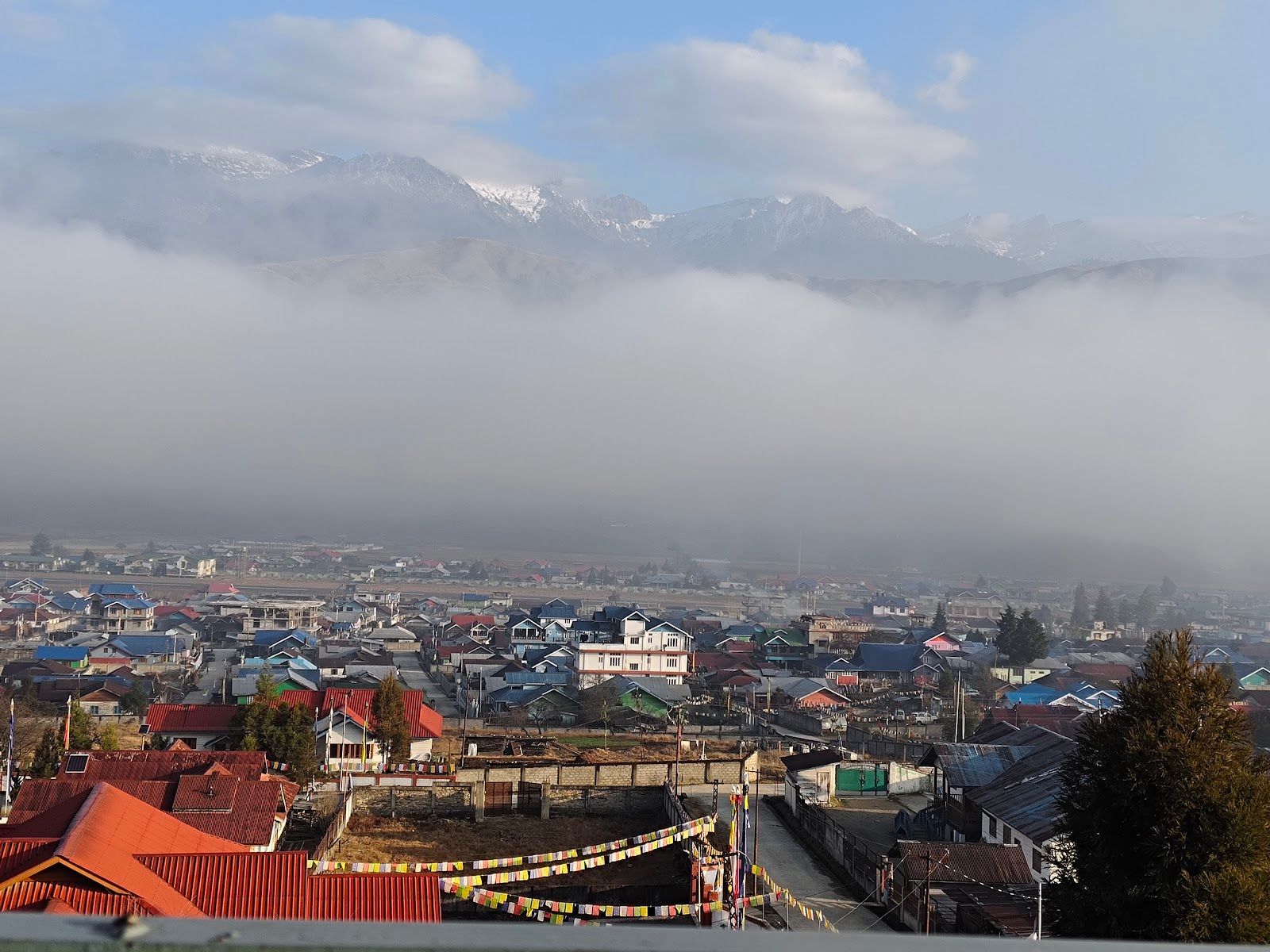 Hill Top Homestay in Murree in Mechuka 1