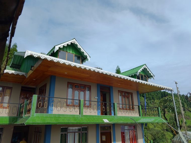 Farm-Grown Meals, Family Homestay, West Bengal