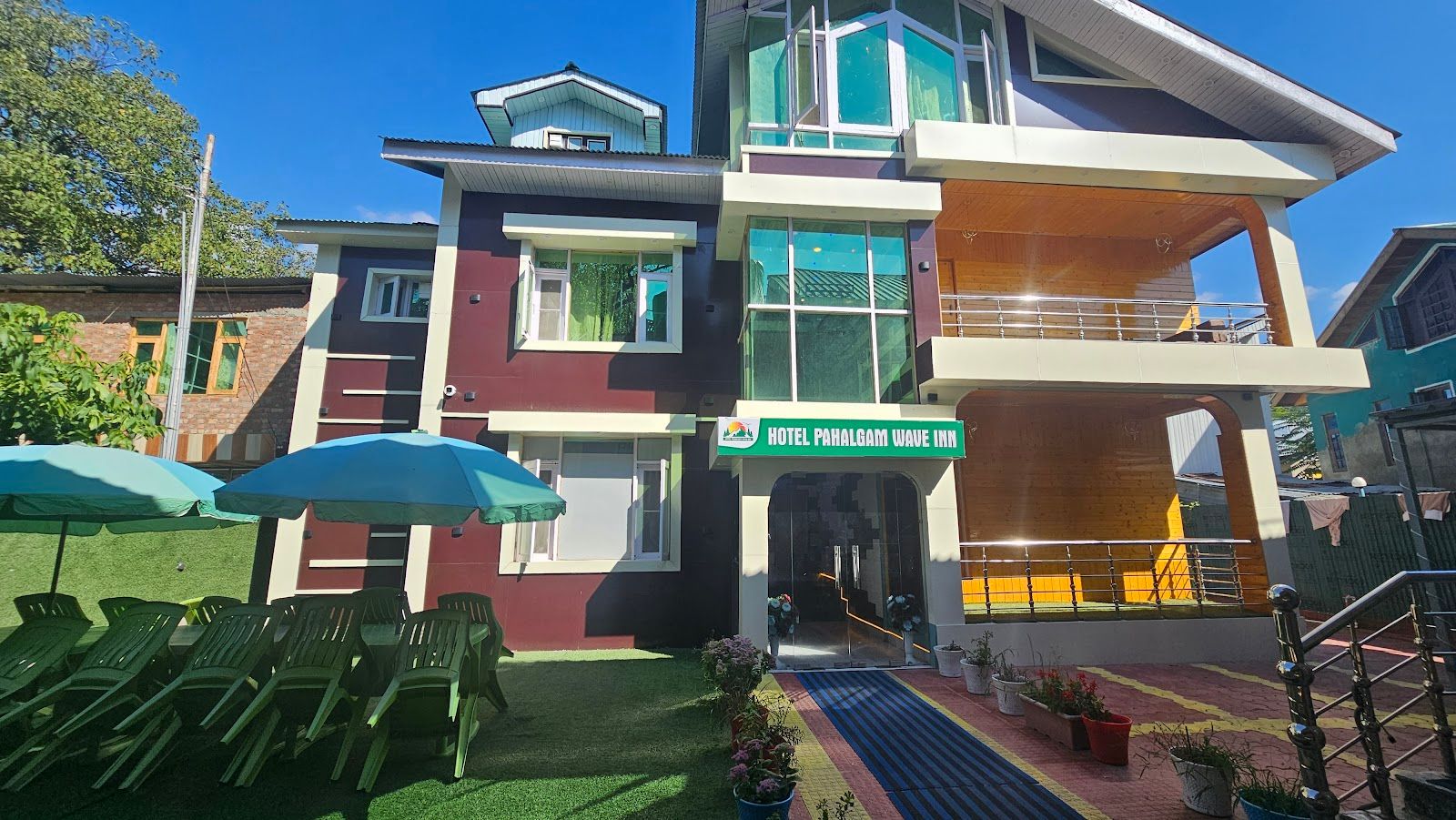 Homestay by Rafting Point w/ Fresh Meals, J&K in Pahalgam, Jammu & Kashmir 8