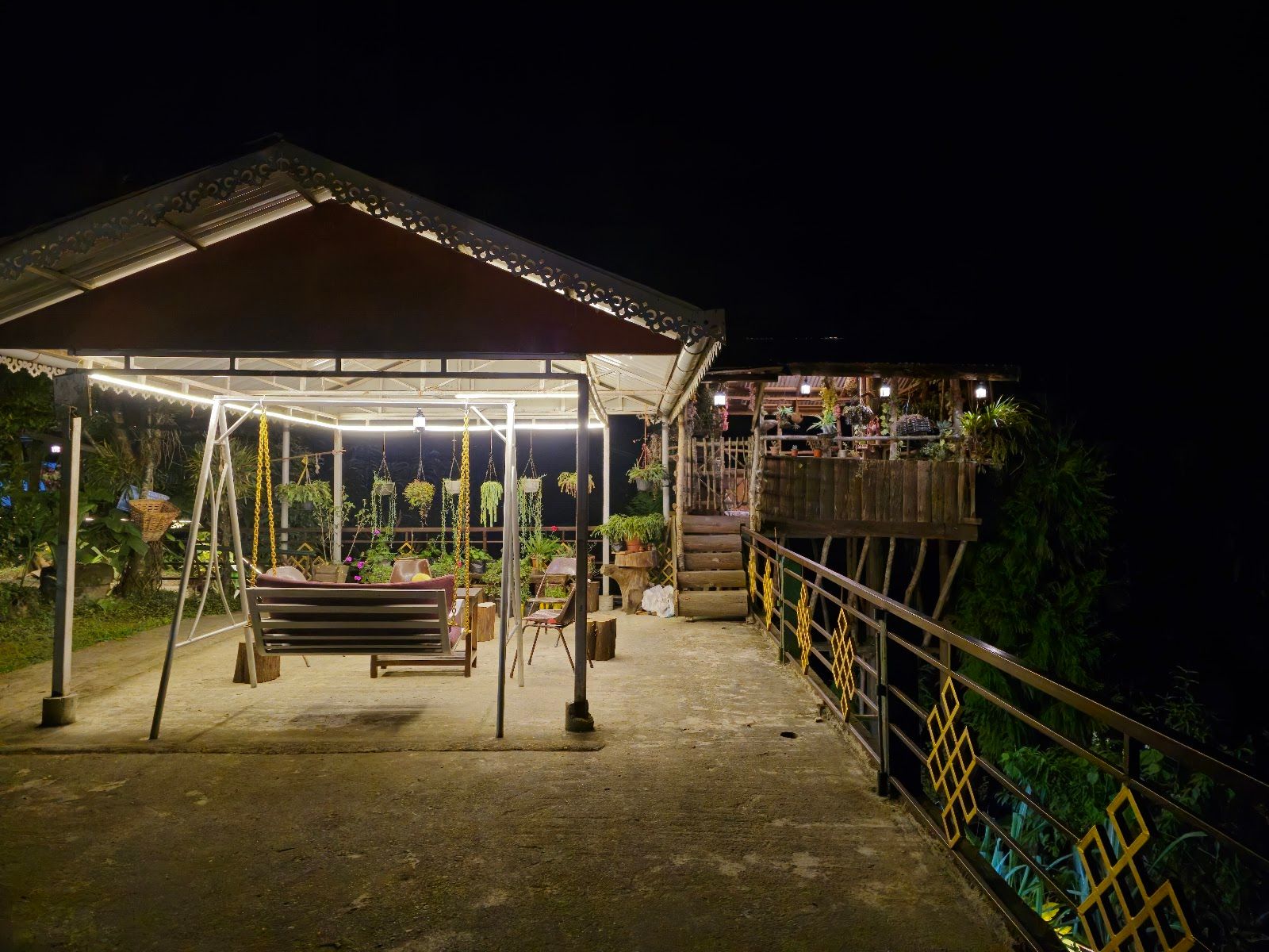 Kanchenjunga View Cottage w/ Peaceful Garden in Ravangla 1