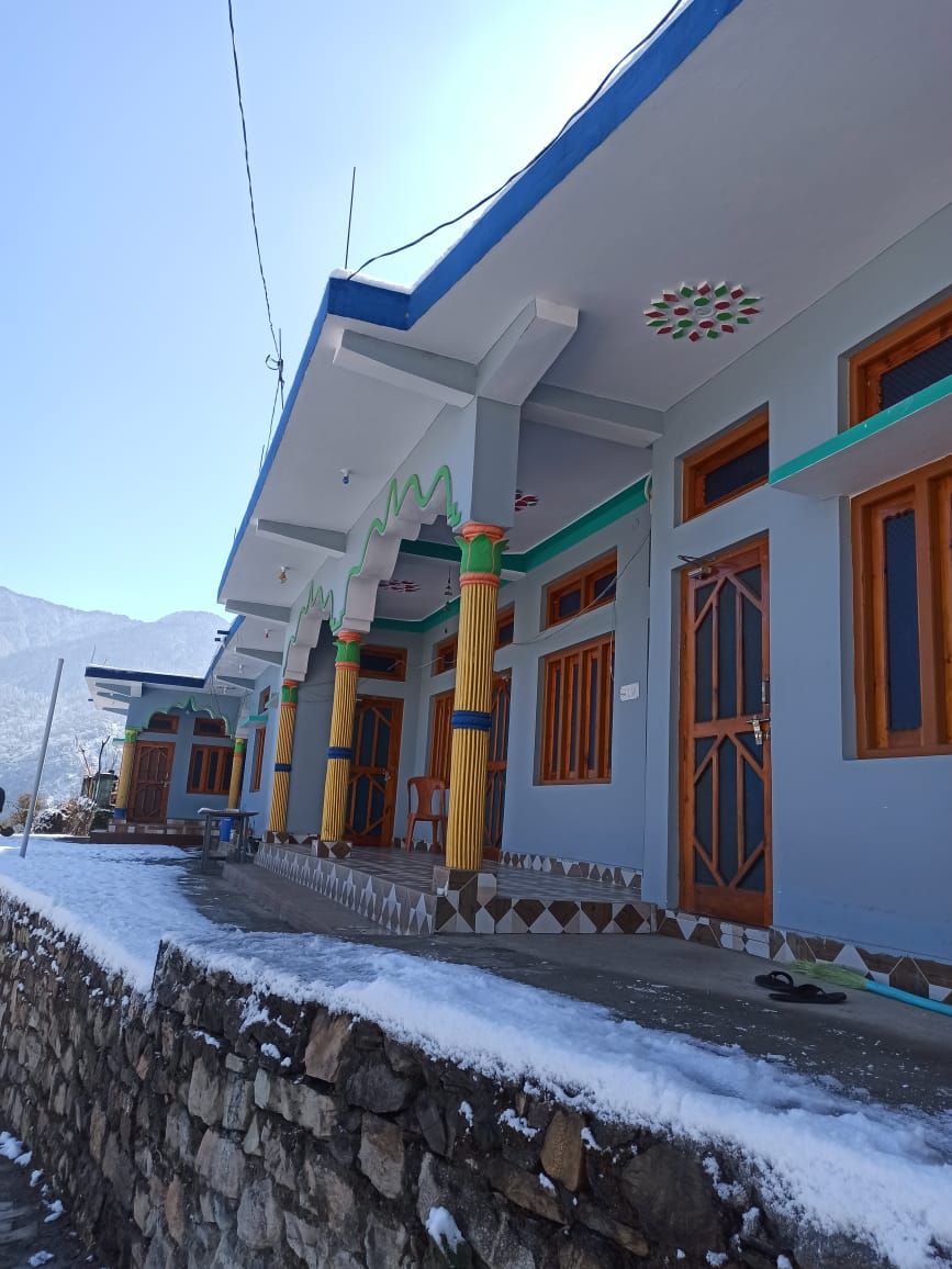 Homestay w/ Home Meals & Treks, Uttarakhand in Raithal, Uttarakhand 1