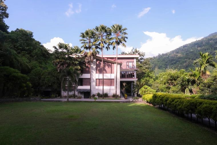 Spacious Mountain Homestay w/ River Walk, Sikkim